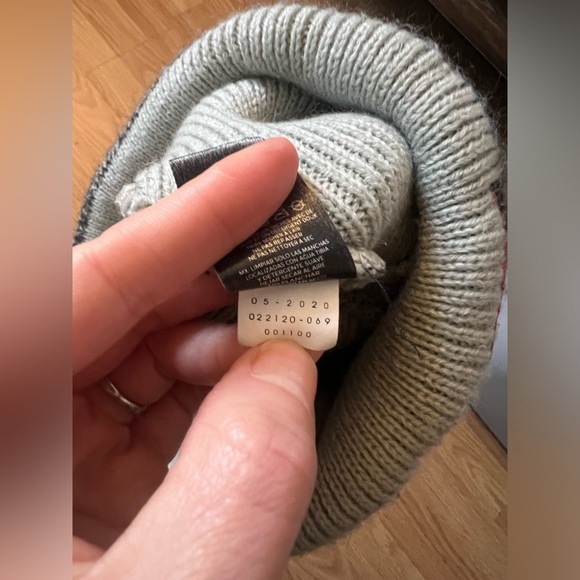 Tampa Bay Buccaneers Beanie NFL Super Bowl Champions Knit Hat Cap Pom Cuffed OS - Picture 5 of 8